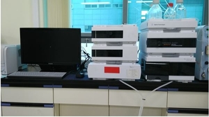 고성능액체크로마토그래프 사진